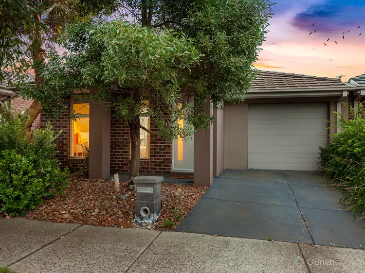 Main view of Homely house listing, 28 Jupiter Crescent, Cranbourne West VIC 3977