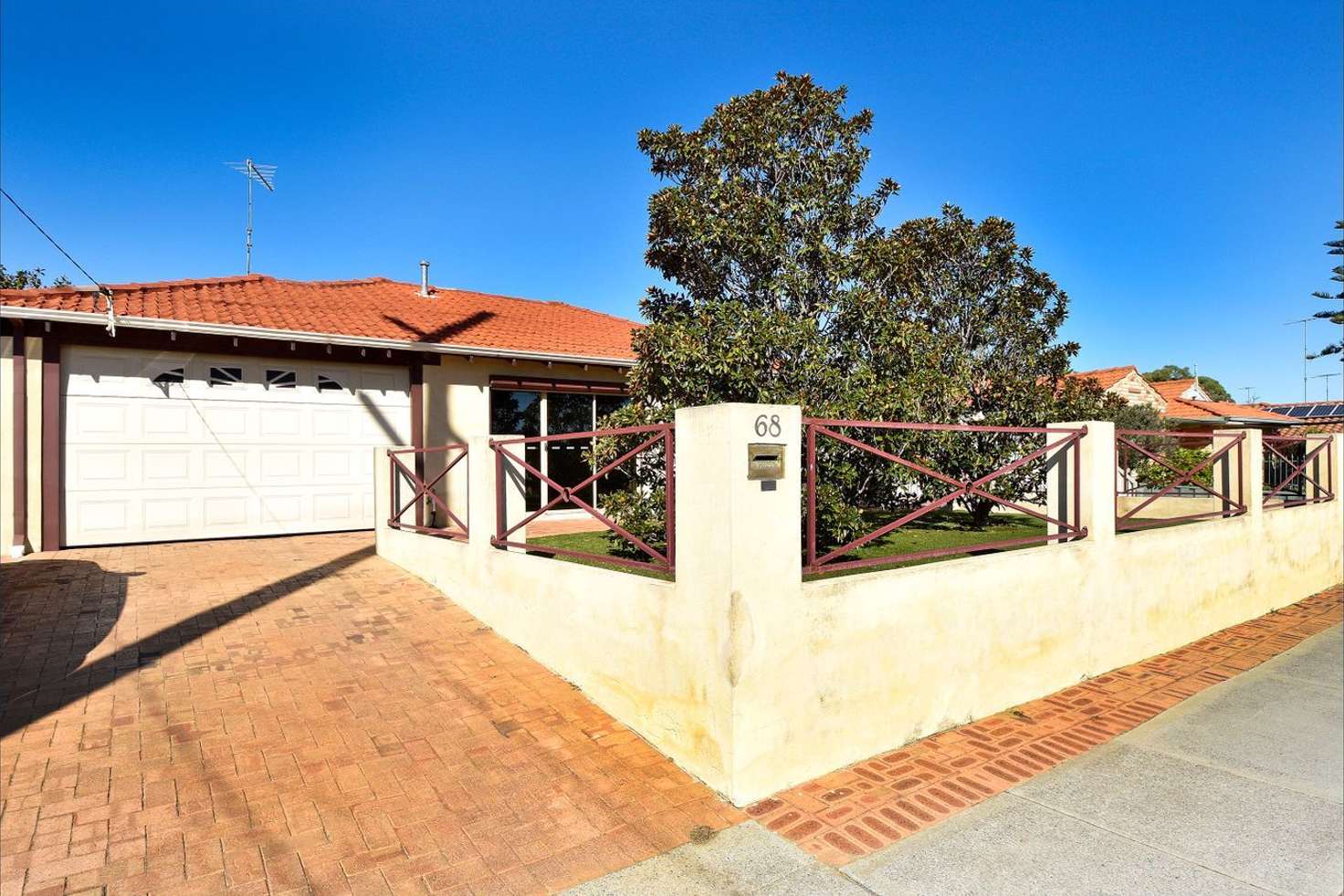 Main view of Homely semiDetached listing, 68 Deanmore Road, Scarborough WA 6019