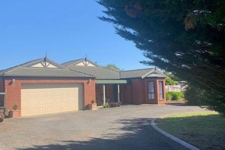 2 Hall Street, Ballan VIC 3342