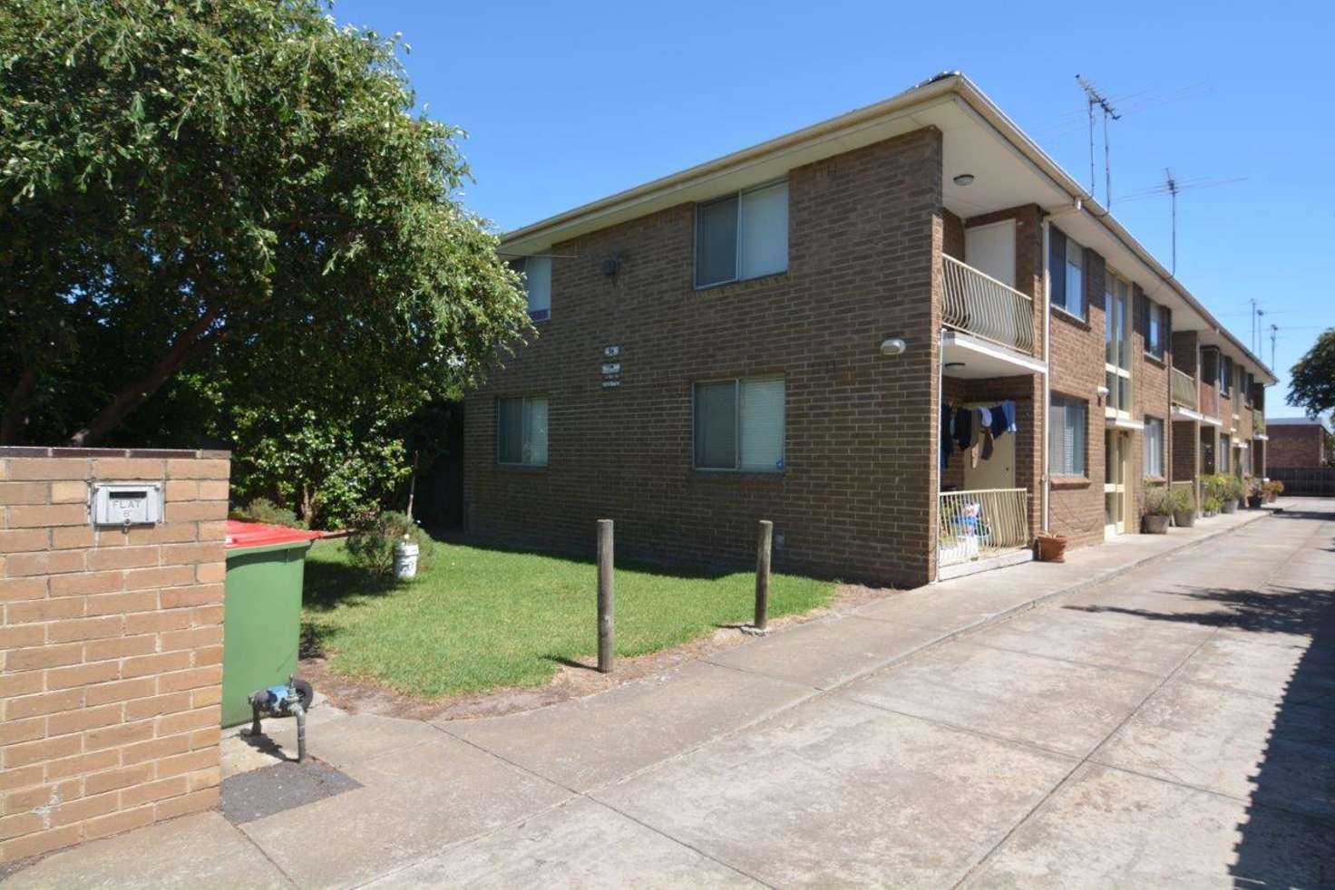 Main view of Homely apartment listing, 2/36 Edgar Street, Kingsville VIC 3012