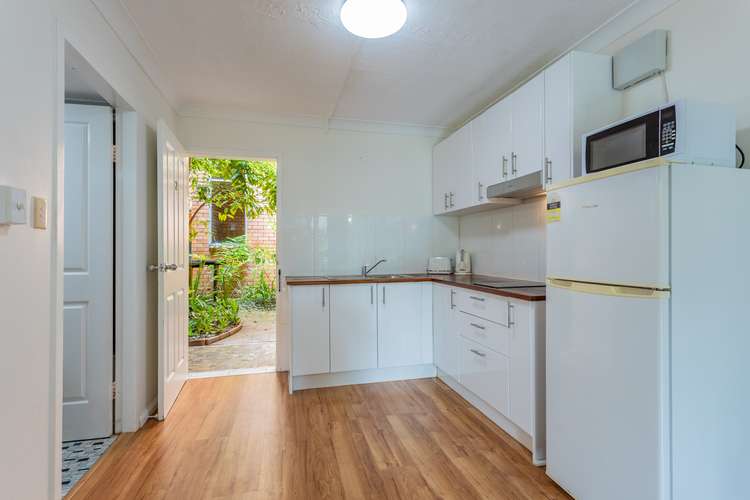 Fourth view of Homely unit listing, 2/259 Sheridan Street, Cairns North QLD 4870