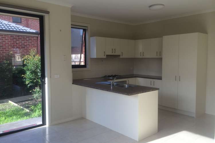 Second view of Homely townhouse listing, 1/52 Beddoe Avenue, Clayton VIC 3168