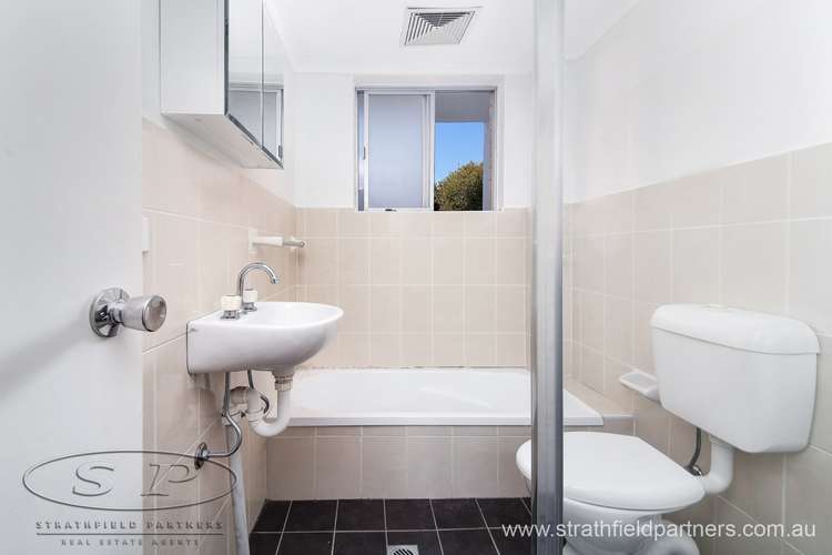 Fourth view of Homely unit listing, 2/32 Myra Road, Dulwich Hill NSW 2203