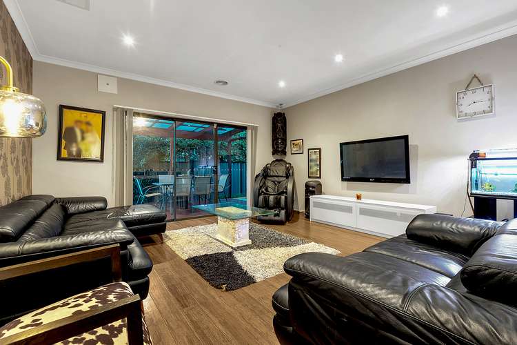 Fourth view of Homely house listing, 34 Ardsley Circuit, Craigieburn VIC 3064