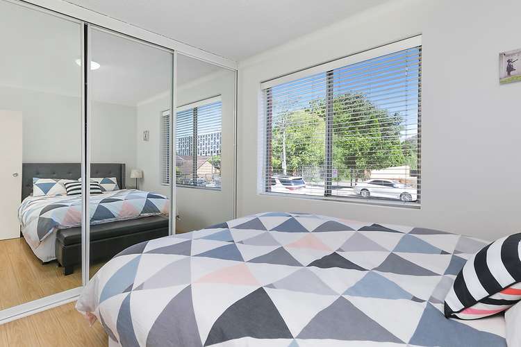 Fourth view of Homely apartment listing, 4/107 High Street, Mascot NSW 2020
