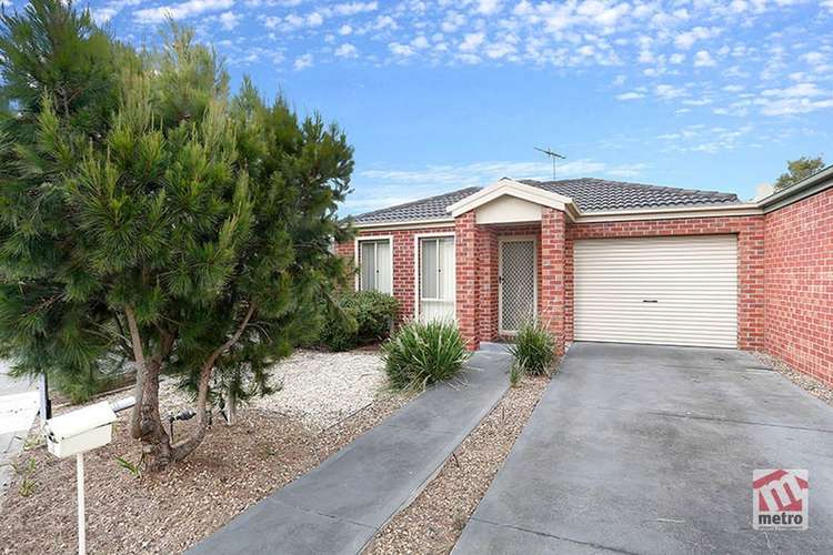 Main view of Homely unit listing, 3/9-11 Higgs Circuit, Sunbury VIC 3429