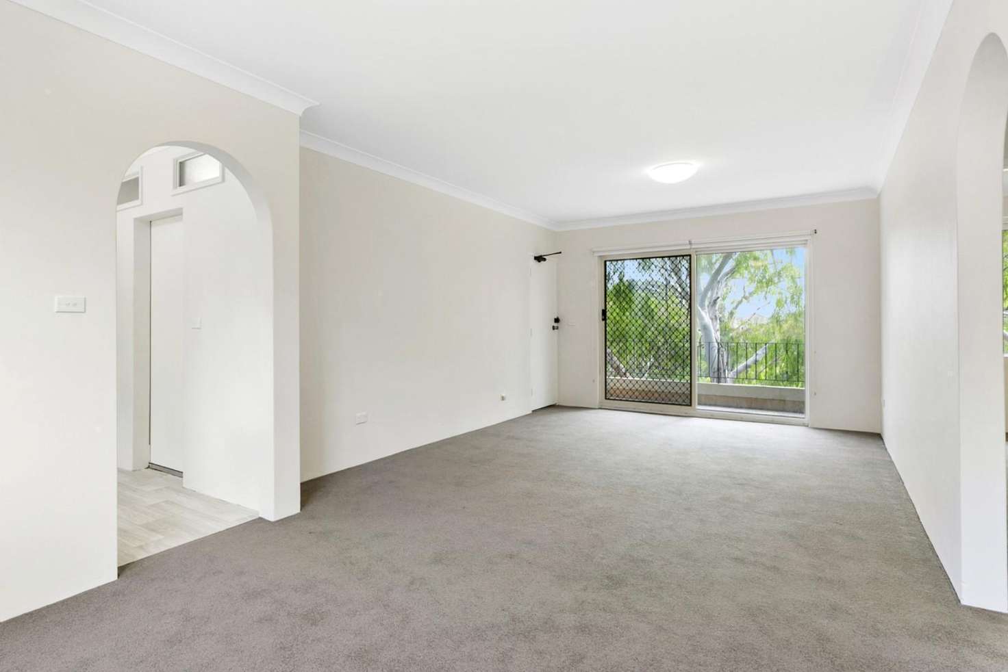 Main view of Homely unit listing, 5/16 Allison Road, Cronulla NSW 2230