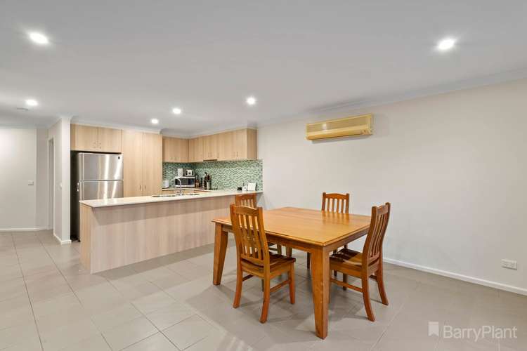 Second view of Homely house listing, 7 Tangelo Terrace, Pakenham VIC 3810