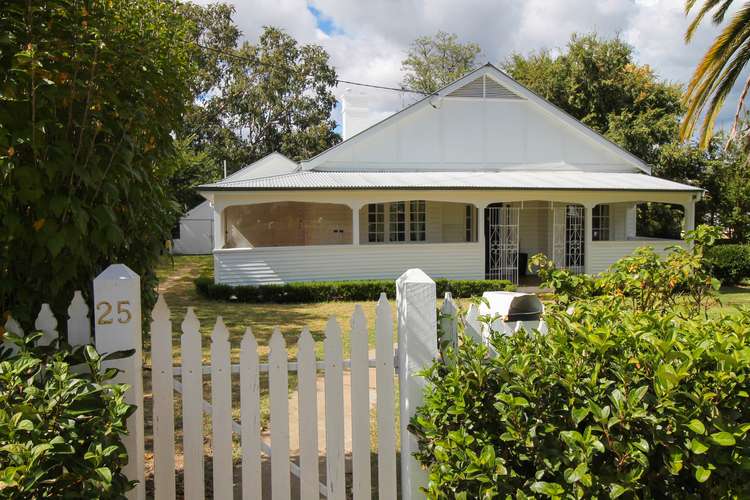 Main view of Homely house listing, 25 Brae Street, Inverell NSW 2360
