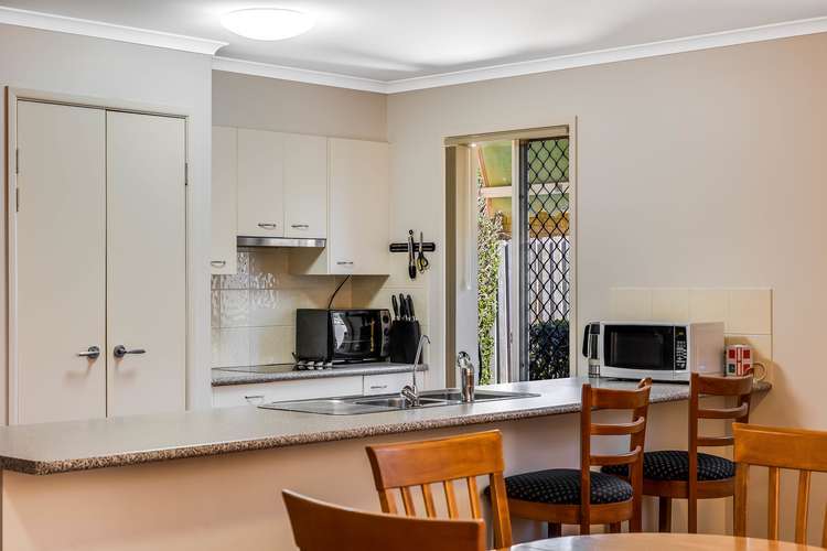 Sixth view of Homely unit listing, 2/322 Goombungee Road, Harlaxton QLD 4350