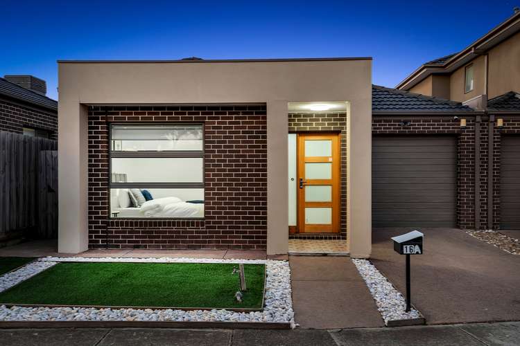 16A Ballybunion Avenue, Craigieburn VIC 3064