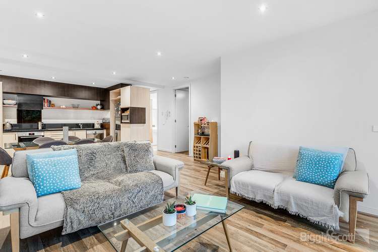 Second view of Homely apartment listing, 17/8 Crefden Street, Maidstone VIC 3012