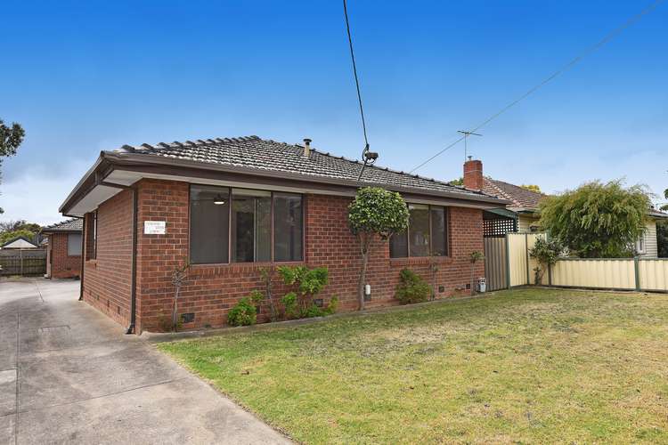 Main view of Homely unit listing, 1/24 Henty Street, Reservoir VIC 3073