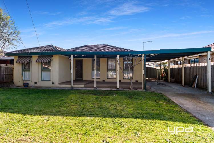 Main view of Homely house listing, 8 Graceburn Grove, St Albans VIC 3021