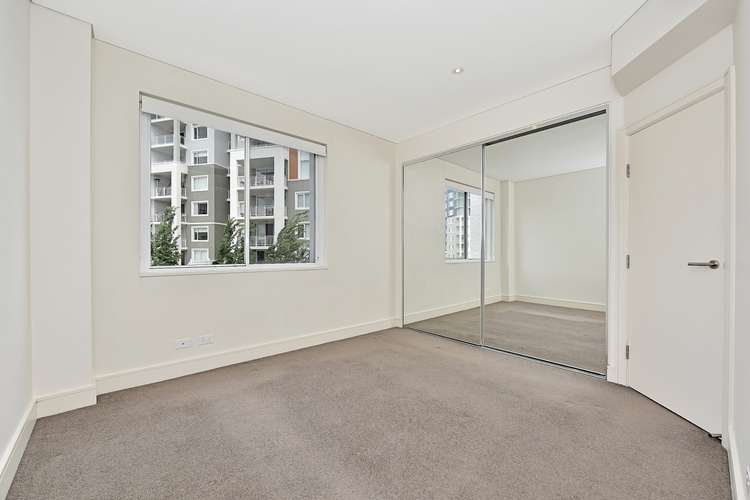 Fourth view of Homely apartment listing, 306/68 Peninsula Drive, Breakfast Point NSW 2137