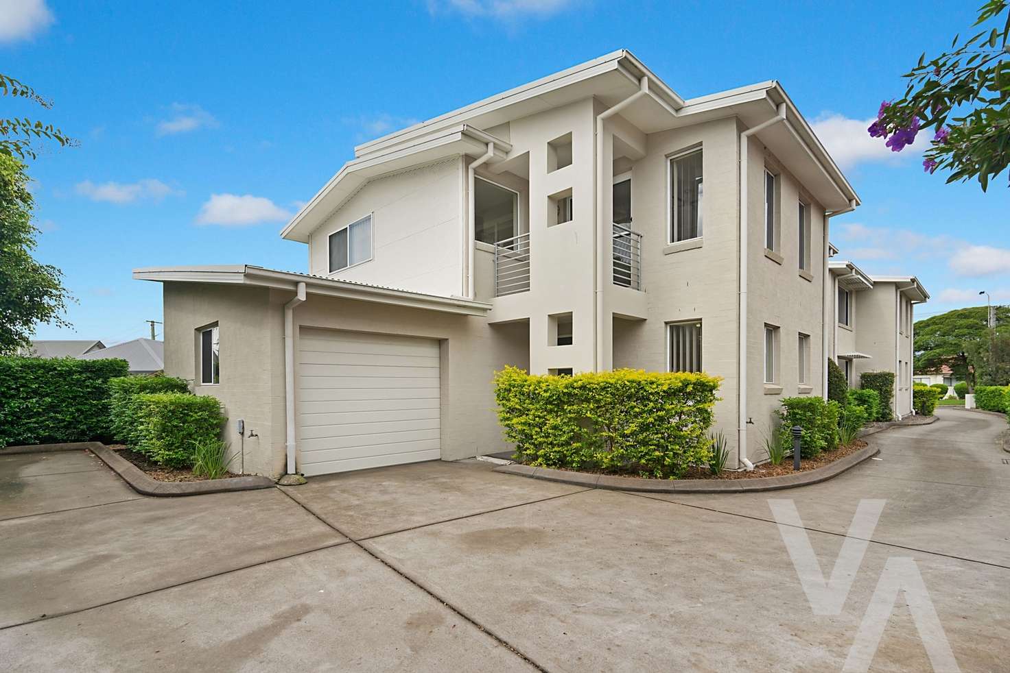 Main view of Homely townhouse listing, 2/4 Carnley Avenue, New Lambton NSW 2305