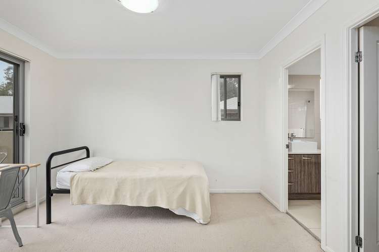 Fifth view of Homely apartment listing, Level 1/31/29-33 Juers Street, Kingston QLD 4114