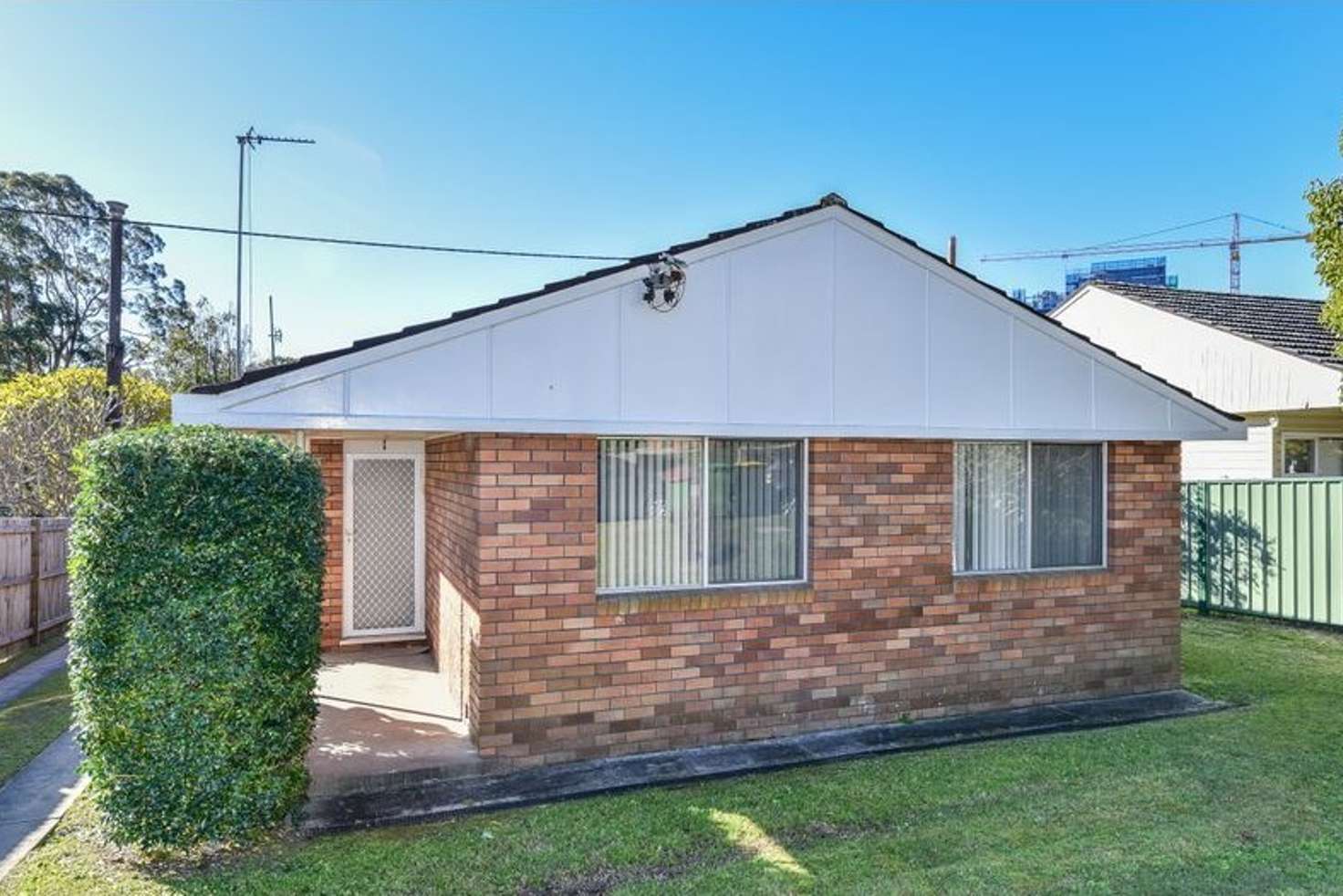 Main view of Homely villa listing, 1/6 Sinclair Street, Gosford NSW 2250