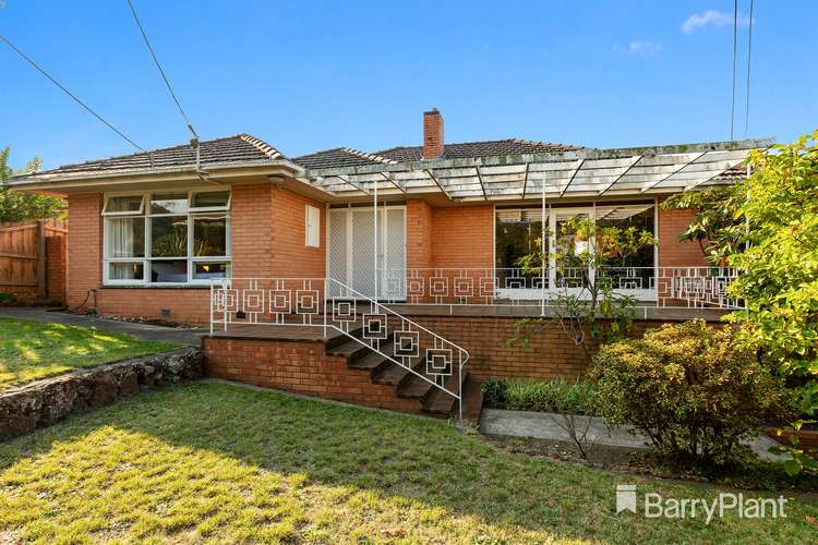 Second view of Homely house listing, 9 Glen Court, Glen Waverley VIC 3150