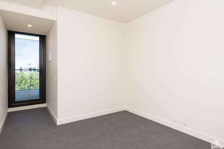 Fifth view of Homely apartment listing, 610/555 St Kilda Road, Melbourne VIC 3000