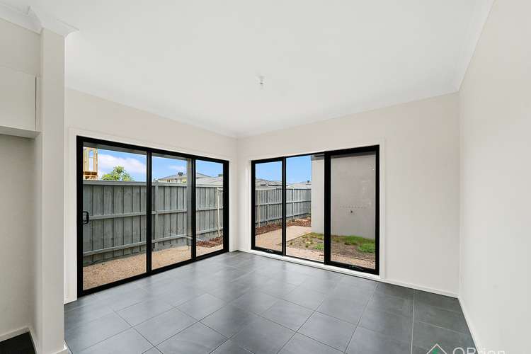 Fourth view of Homely townhouse listing, 102 Henry Street, Pakenham VIC 3810