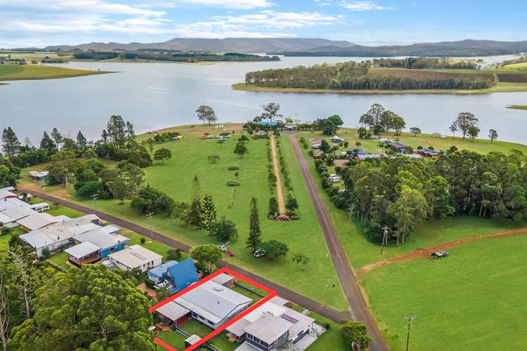 5 Lakeside Drive, Yungaburra QLD 4884