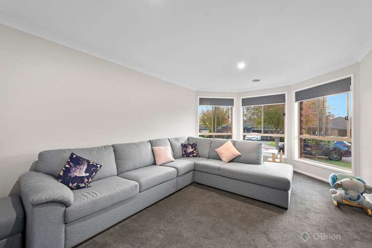 Second view of Homely house listing, 7 Tyrone Avenue, Pakenham VIC 3810