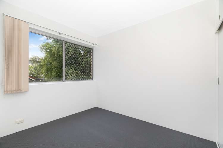 Fifth view of Homely unit listing, 2/7 Stanley Terrace, Taringa QLD 4068