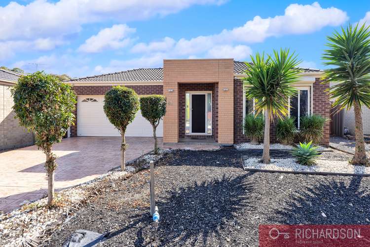 42 Clearwater Rise Parade, Truganina VIC 3029
