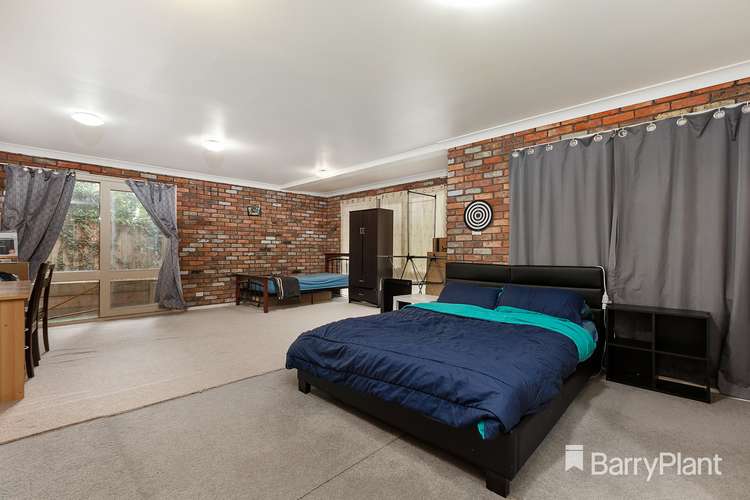 Fifth view of Homely house listing, 4 Stanfield Court, Glen Waverley VIC 3150