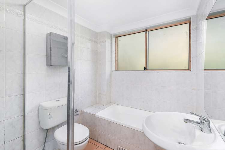 Fifth view of Homely unit listing, 13/1 Belgian Street, Westmead NSW 2145