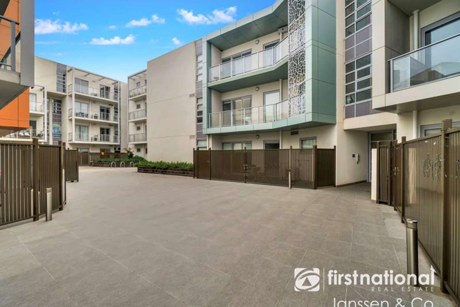 Main view of Homely apartment listing, 206/1213 Centre Road, Oakleigh South VIC 3167