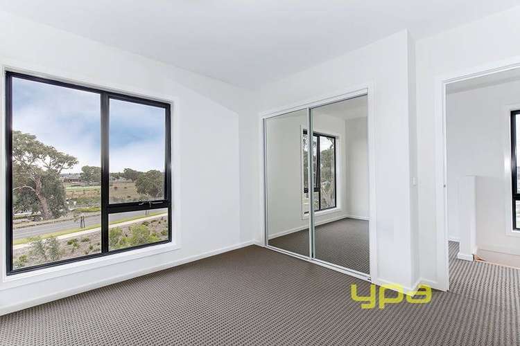 Fifth view of Homely townhouse listing, 22 Featherpark Way, Craigieburn VIC 3064