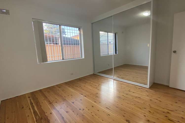 Fourth view of Homely apartment listing, 3/5 Hevington Road, Auburn NSW 2144