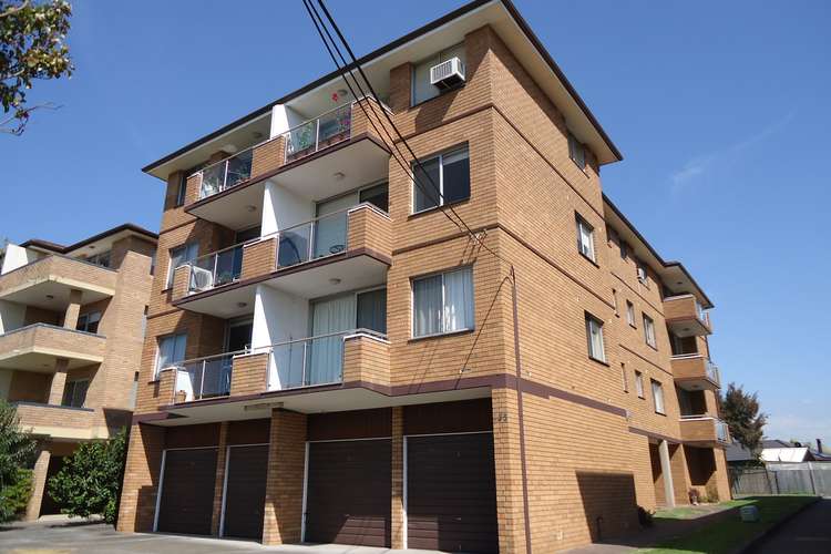 Main view of Homely apartment listing, 9/133-135 Regatta Road, Canada Bay NSW 2046