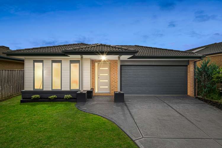 10 Howe Way, Cranbourne East VIC 3977