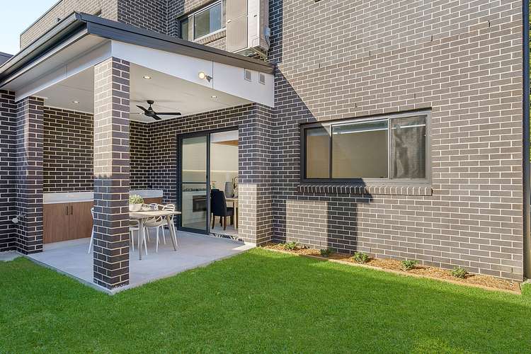 Sixth view of Homely townhouse listing, 5B Cross Street, Kogarah NSW 2217