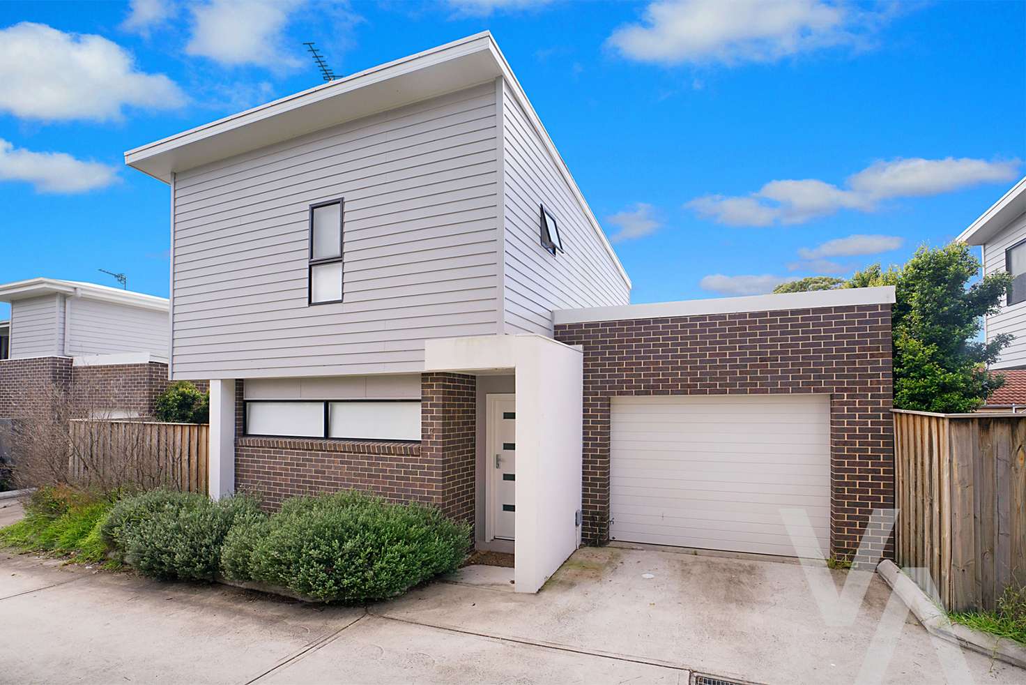 Main view of Homely townhouse listing, 2/25 Mort Street, Shortland NSW 2307