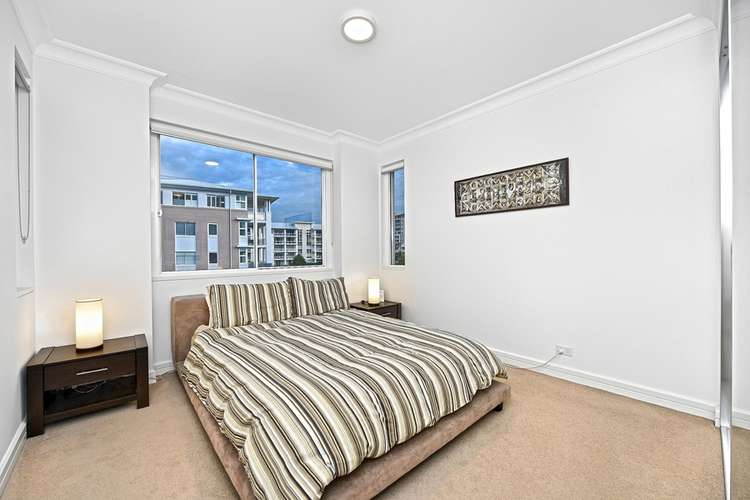 Fourth view of Homely apartment listing, 401/28 Peninsula Drive, Breakfast Point NSW 2137
