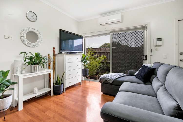 Main view of Homely unit listing, 2/827-829 Plenty Road, Reservoir VIC 3073
