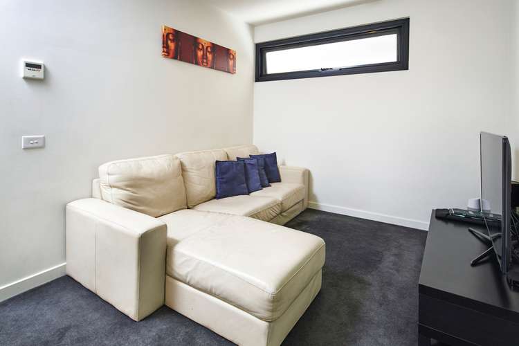 Fourth view of Homely apartment listing, 18/1044 Mt Alexander Road, Essendon VIC 3040