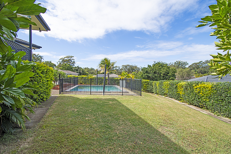 Second view of Homely house listing, 10 Oak Hill Crescent, Parkwood QLD 4214