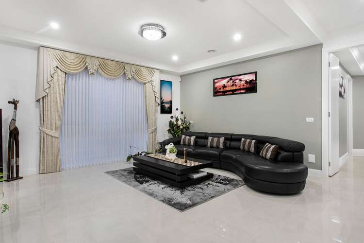 Sixth view of Homely house listing, 5 Lyndys Lane, Cranbourne North VIC 3977