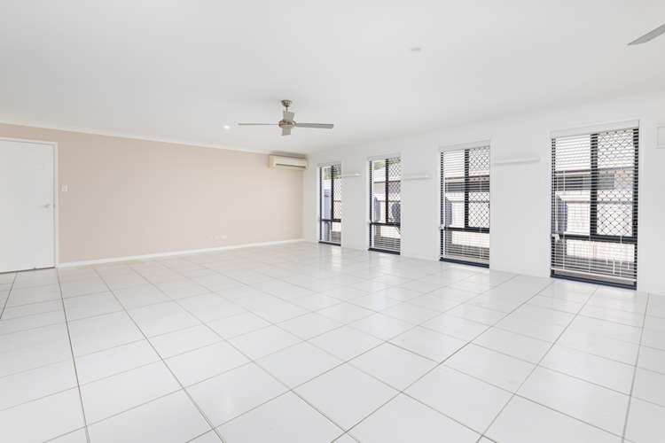 Second view of Homely house listing, 5 Whistler Place, Beerwah QLD 4519