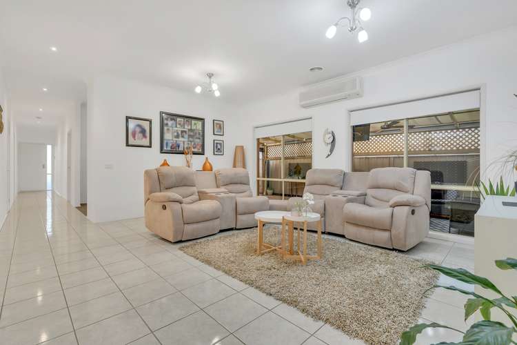 Fourth view of Homely house listing, 22 Sunnybrook Court, Craigieburn VIC 3064