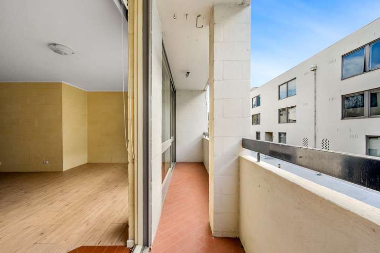 Second view of Homely apartment listing, 25/22-36 Agnes Street, East Melbourne VIC 3002