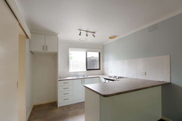 Second view of Homely unit listing, 7/6 Mereweather Avenue, Frankston VIC 3199