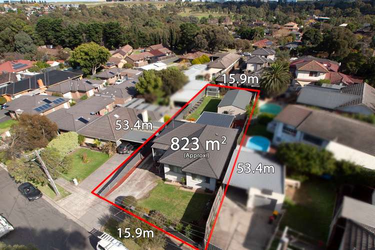 1 Flannery Court, Oak Park VIC 3046