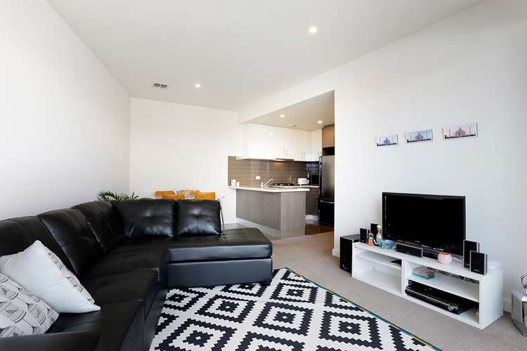 Main view of Homely unit listing, 205/4 Hotham Road, Niddrie VIC 3042