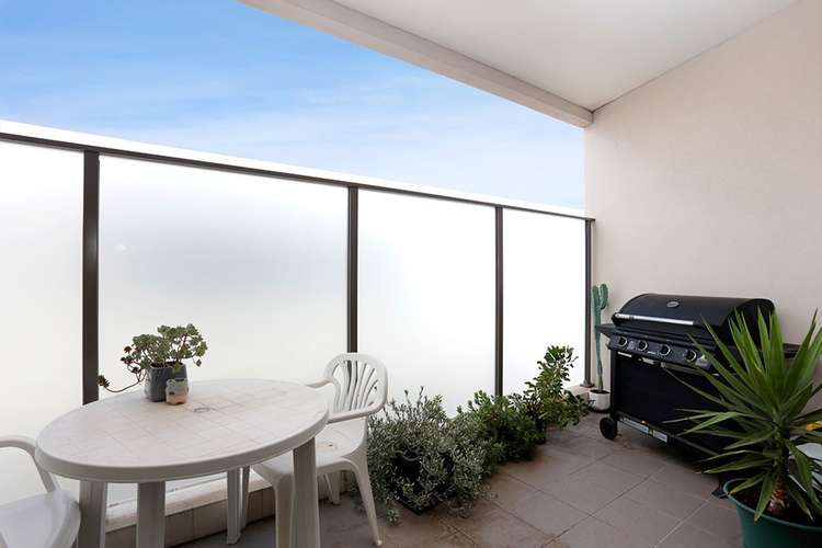 Fifth view of Homely unit listing, 205/4 Hotham Road, Niddrie VIC 3042